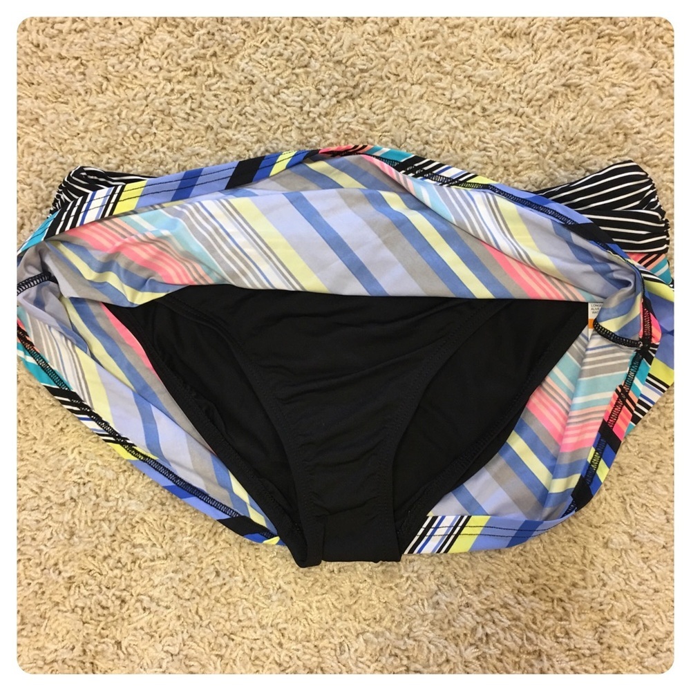 NWT! Kenneth Cole two piece swim - Picture 2 of 10